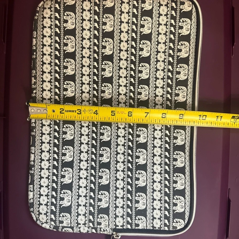 Elephant Pattern Tablet Sleeve - Black and White